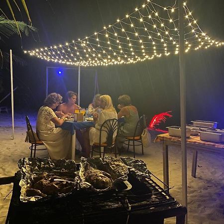 Coral Beach Maldives Hangnaameedhoo Eksteriør billede