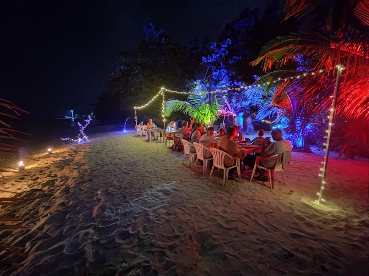 Coral Beach Maldives Hangnaameedhoo Eksteriør billede
